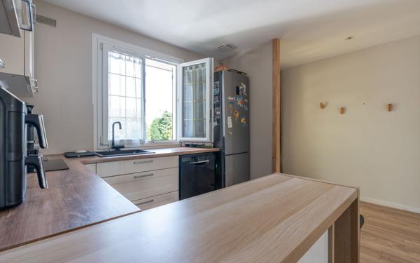 Maison à vendre    4 pièces •  Noiseau