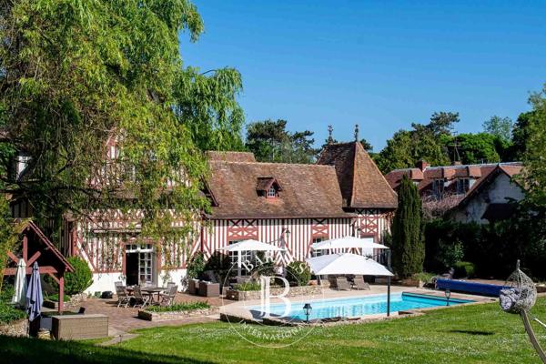 Évry-Courcouronnes, Maison 6 Chambres -  383 m² à vendre