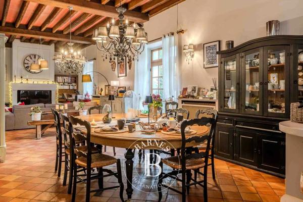 Évry-Courcouronnes, Maison 6 Chambres -  383 m² à vendre