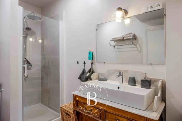 Évry-Courcouronnes, Maison 6 Chambres -  383 m² à vendre