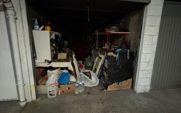 Stationnement à vendre    12 m2 Paris 14