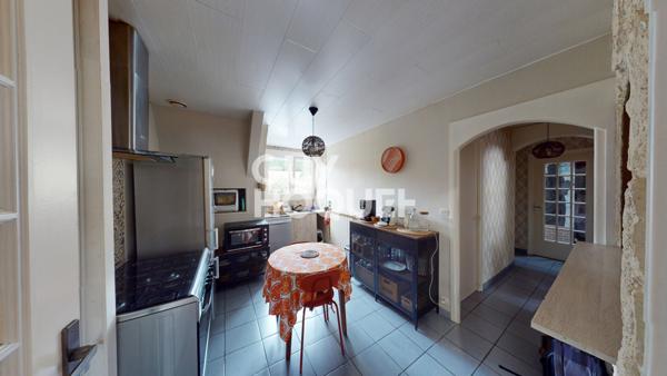 À vendre – Bel appartement T4 lumineux de 87 m² au cœur de VIRE NORMANDIE !