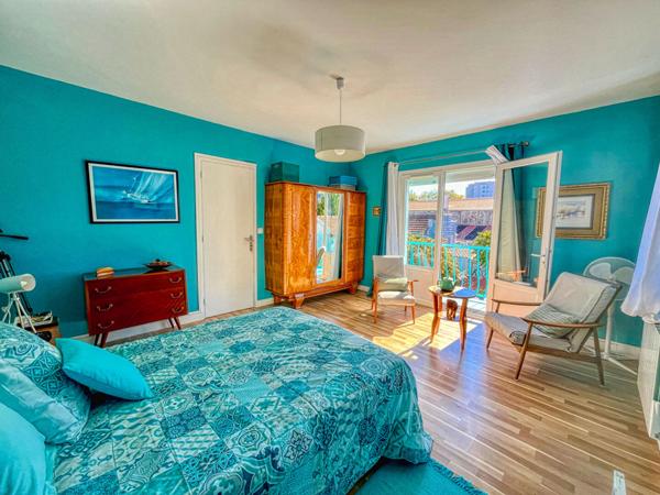 À vendre Maison de charme au style méditerranéen à Royan, à deux pas du Marché Central Royan