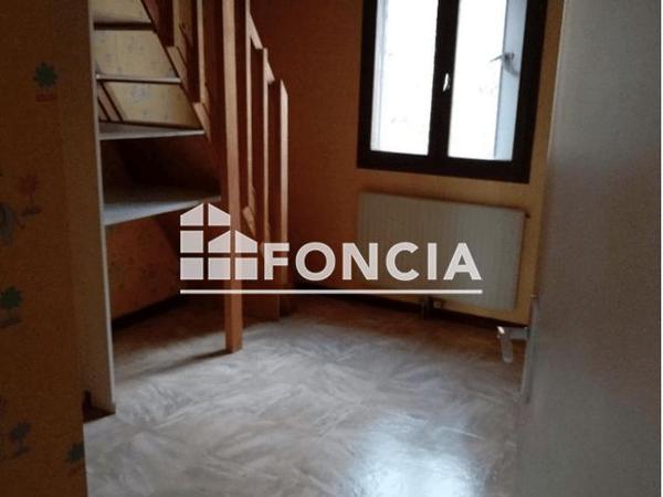 Location Appartement 4 pièces 88.5 m² - 1 LE ROUTOIR Meylan 38240