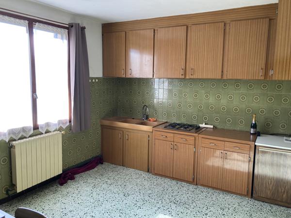 La Bouilladisse (13720) LA BOUILLADISSE MAISON R+ 1 TYPE 8 / 188.17m² TERRASSE VERANDA JARDIN 1000m²