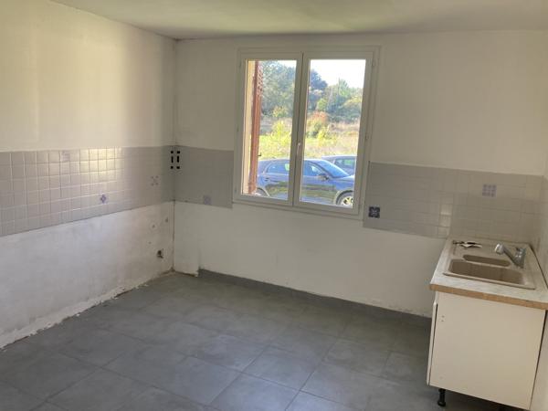 La Bouilladisse (13720) LA BOUILLADISSE MAISON R+ 1 TYPE 8 / 188.17m² TERRASSE VERANDA JARDIN 1000m²