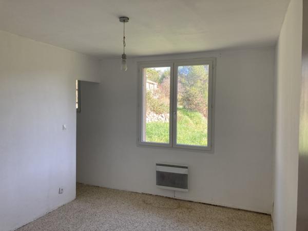 La Bouilladisse (13720) LA BOUILLADISSE MAISON R+ 1 TYPE 8 / 188.17m² TERRASSE VERANDA JARDIN 1000m²