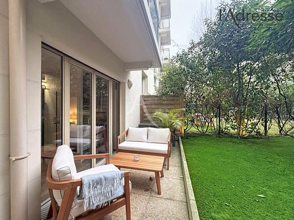 Appartement Puteaux 2 pièce(s) 36 m2/Meublé/Jardin