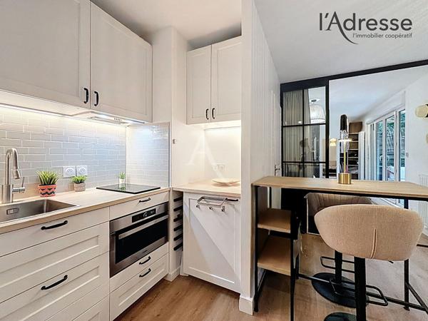 Appartement Puteaux 2 pièce(s) 36 m2/Meublé/Jardin