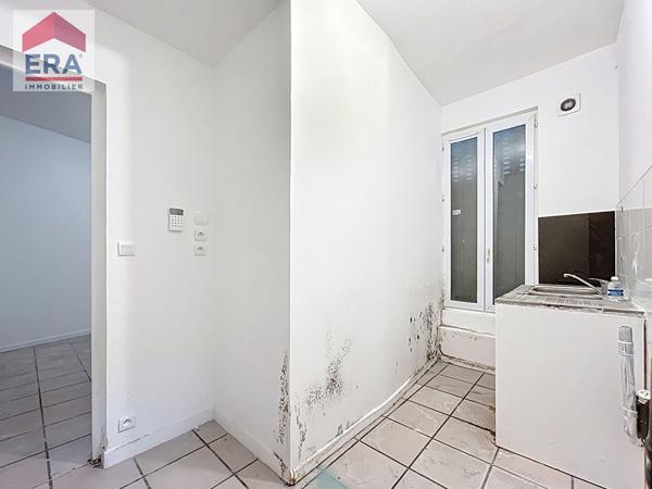 A VENDRE IMMEUBLE  126m² - 6 STUDIOS