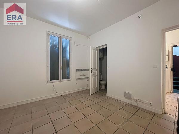 A VENDRE IMMEUBLE  126m² - 6 STUDIOS