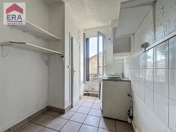 A VENDRE IMMEUBLE  126m² - 6 STUDIOS