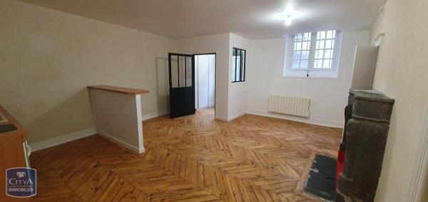 Appartement à louer 2 pièces 51.28m² Riom (63200)