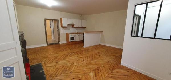 Appartement à louer 2 pièces 51.28m² Riom (63200)