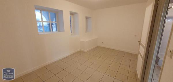 Appartement à louer 2 pièces 51.28m² Riom (63200)