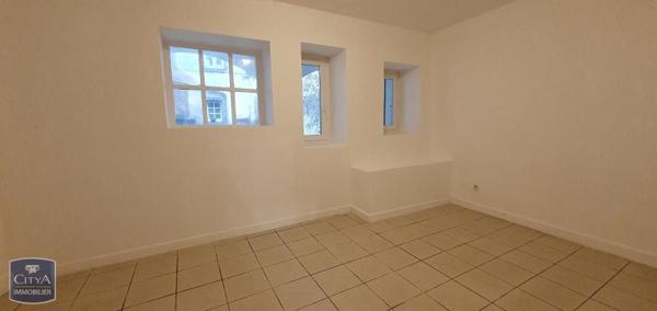 Appartement à louer 2 pièces 51.28m² Riom (63200)