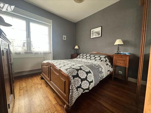 Montebourg centre Maison + Local