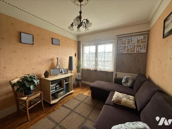 Montebourg centre Maison + Local