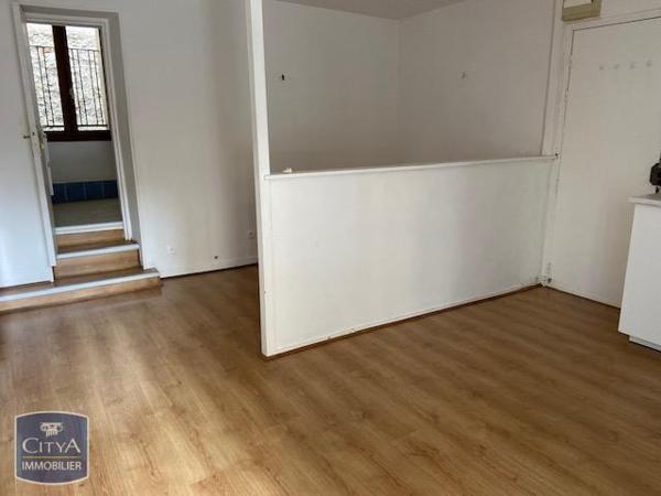 Location appartement Essômes-sur-Marne (02400) 1 pièce 25.64m²