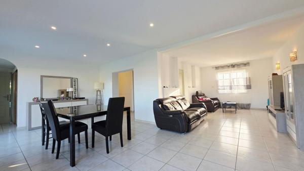 MAISON 153 M² 6 PIECES 5 CHAMBRES GARAGE JARDIN