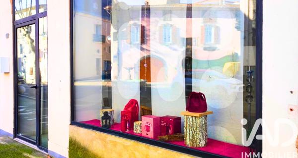 Immeuble à vendre 350 m² Fontès
