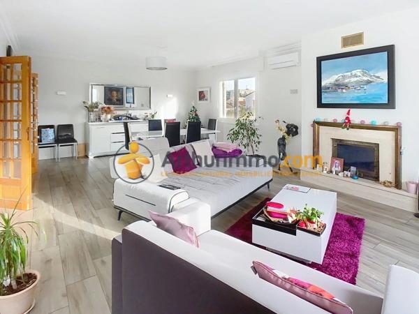 Vente                                                      Maison
                        
                     6 pièces                      180 m2                     à Perpignan