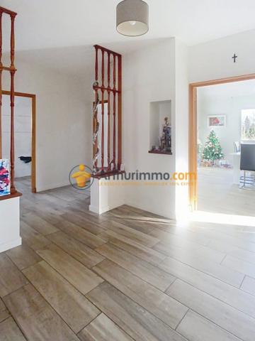 Vente                                                      Maison
                        
                     6 pièces                      180 m2                     à Perpignan