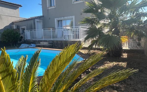 Maison à vendre    4 pièces •  Garons