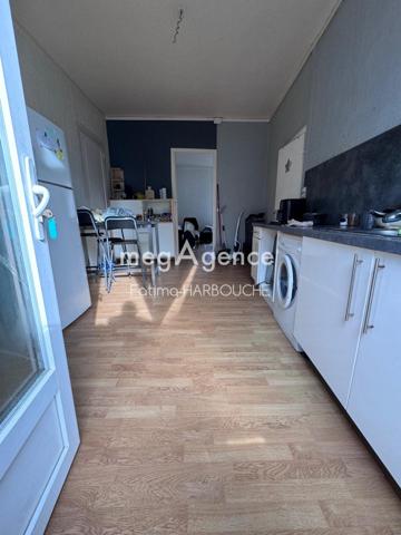 Appartement à FRAISSES, 42490 - 2 pièces 42m²