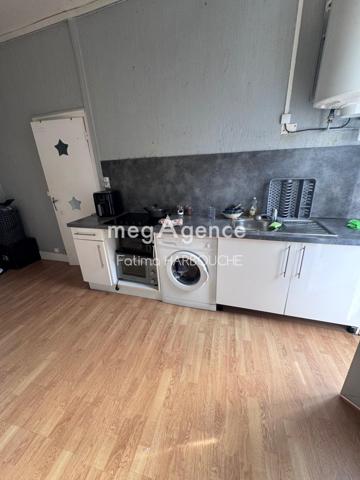 Appartement à FRAISSES, 42490 - 2 pièces 42m²