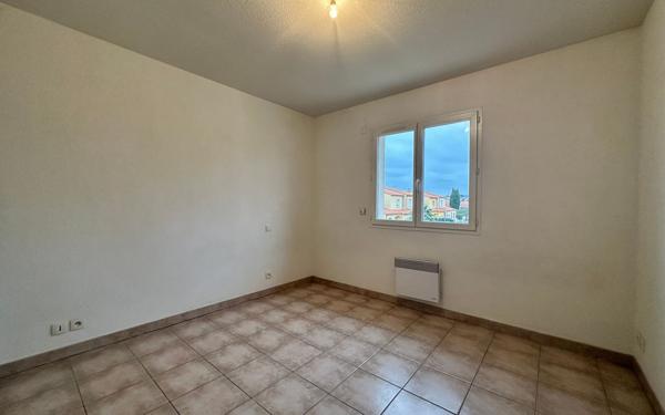 Appartement à louer    4 pièces •  Llupia