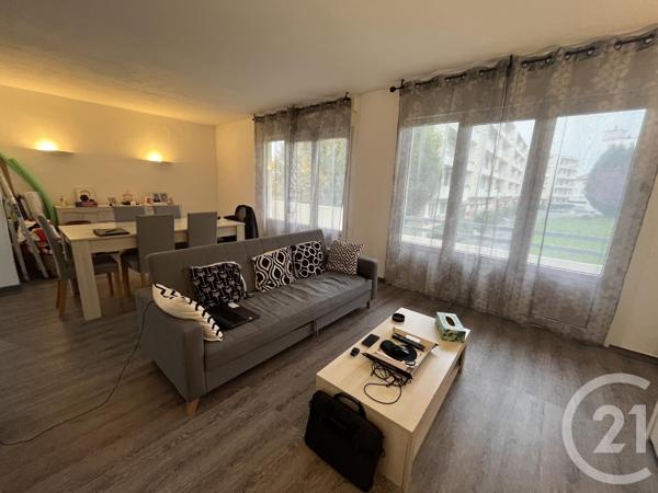 Appartement à vendre  4 pièces - 93,50 m2 ST QUENTIN - 02