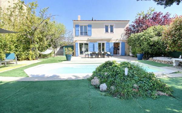 Maison à vendre    5 pièces • 106 m2 Marseille 13