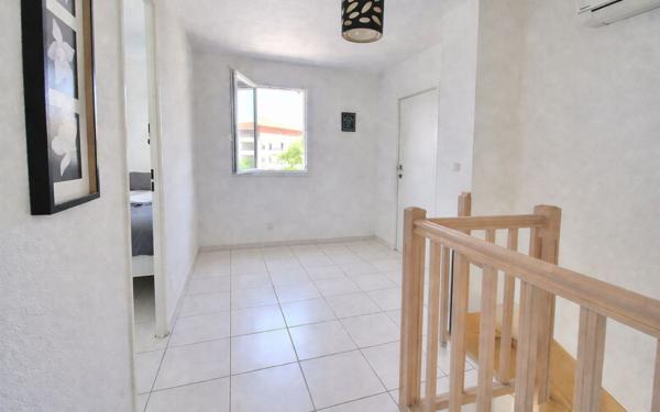 Maison à vendre    5 pièces • 106 m2 Marseille 13