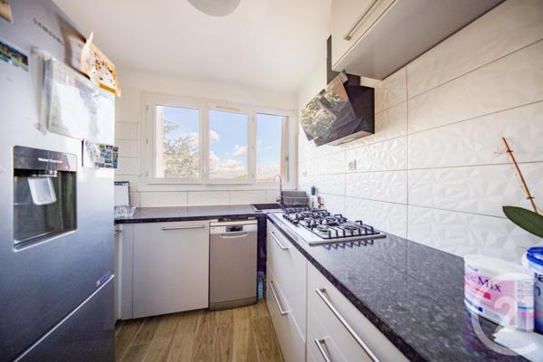 Appartement F3 à vendre  3 pièces - 56,95 m2 VIGNEUX SUR SEINE - 91