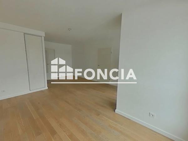 Location Appartement 3 pièces 75.5 m² - 47 BIS A 51 RUE DES CITES Aubervilliers 93300