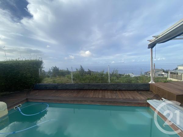 Maison à vendre  5 pièces - 133,67 m2 ST DENIS - 974