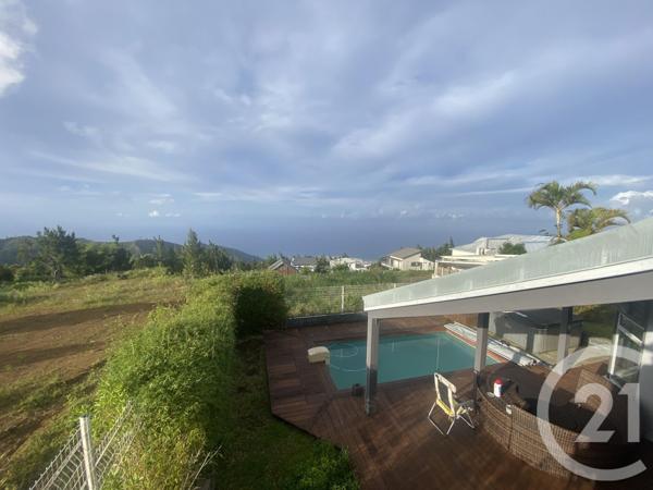 Maison à vendre  5 pièces - 133,67 m2 ST DENIS - 974