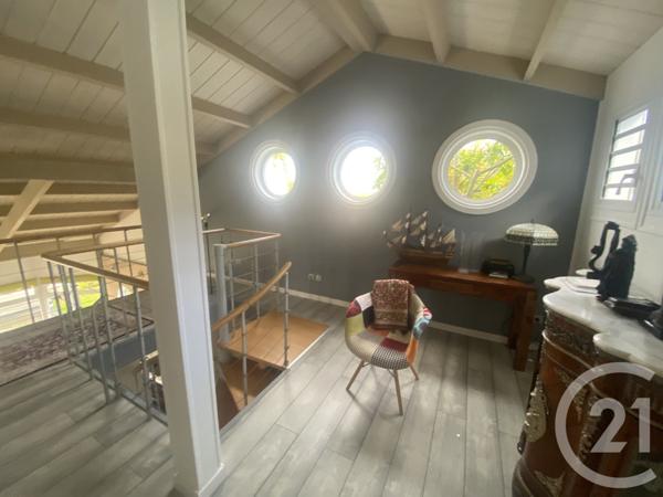 Maison à vendre  5 pièces - 133,67 m2 ST DENIS - 974