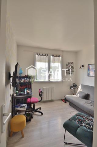 Vaste maison familiale avec piscine et 5 chambres