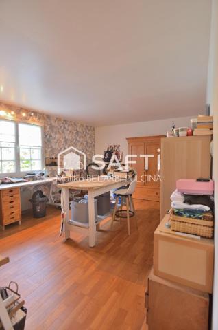 Vaste maison familiale avec piscine et 5 chambres