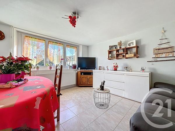 Appartement F3 à vendre  3 pièces - 67,59 m2 VILLERSEXEL - 70