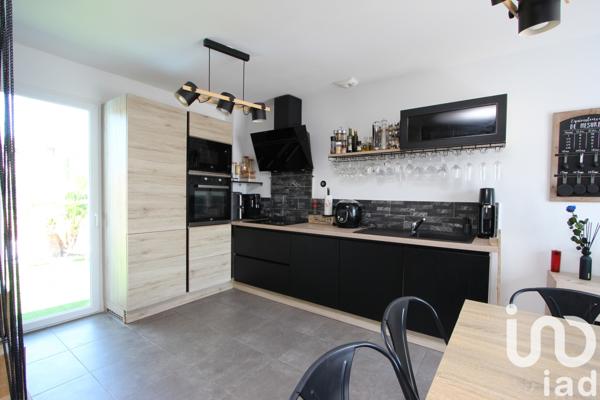 Maison à vendre 5 pièces 100 m² Codognan