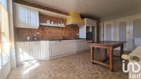 Maison de village 6 pièces de 132 m² à Arnas (69400)