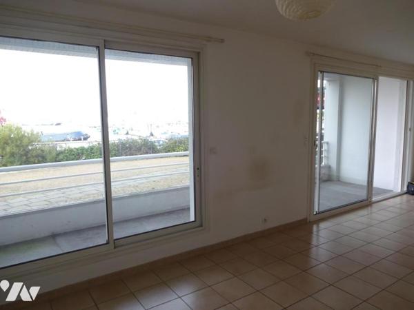 SAINT-NAZAIRE Quartier Le Petit Maroc, appartement, T2, rdc, Terrasse, cave.