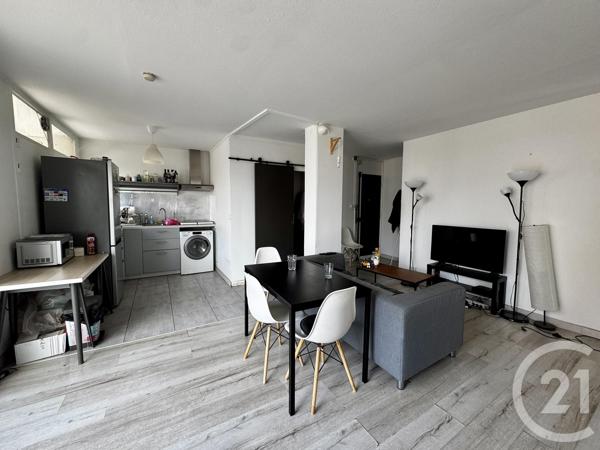 Appartement F4 à vendre  4 pièces - 66,52 m 2   LYON  - 69007