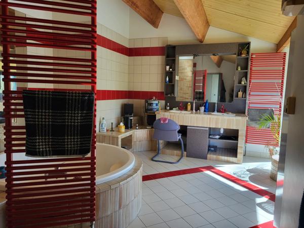 Maison à vendre 7 pièces SAINT LOUP LAMAIRE (79) Terrain de 4 000 m²