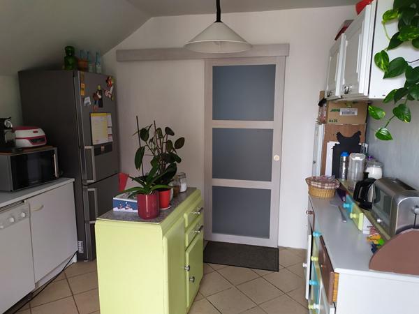 Propriété de caractère : Maison rénovée 80m² avec 1.25ha de terrain et 180m2 de dépendances