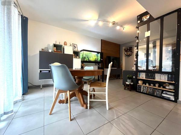 Appartement à vendre à Challes-les-Eaux en Savoie (73190), ref : 73007-122