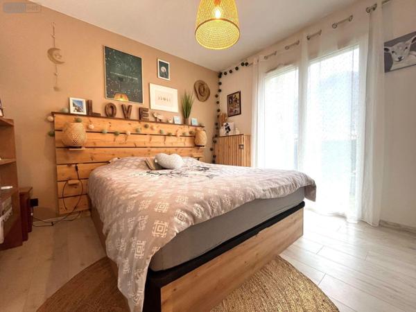 Appartement à vendre à Challes-les-Eaux en Savoie (73190), ref : 73007-122